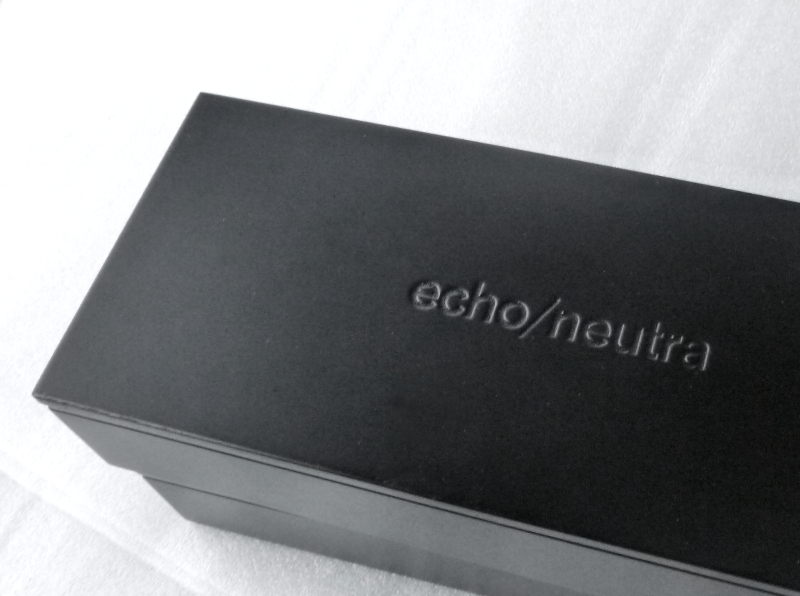 incisione laser logo e scritta su legno